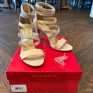 Kelly & Katie Open Toe Strappy Sandal